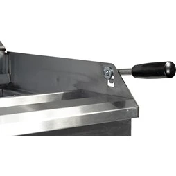 Contender 1000mm Lava Rock Gas Grill - Image 5