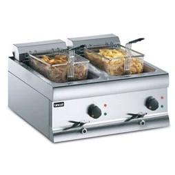 Lincat Silverlink 600 DF66 2 X 9 Litre Twin Tank Electric Fryer With Baskets - Image 2